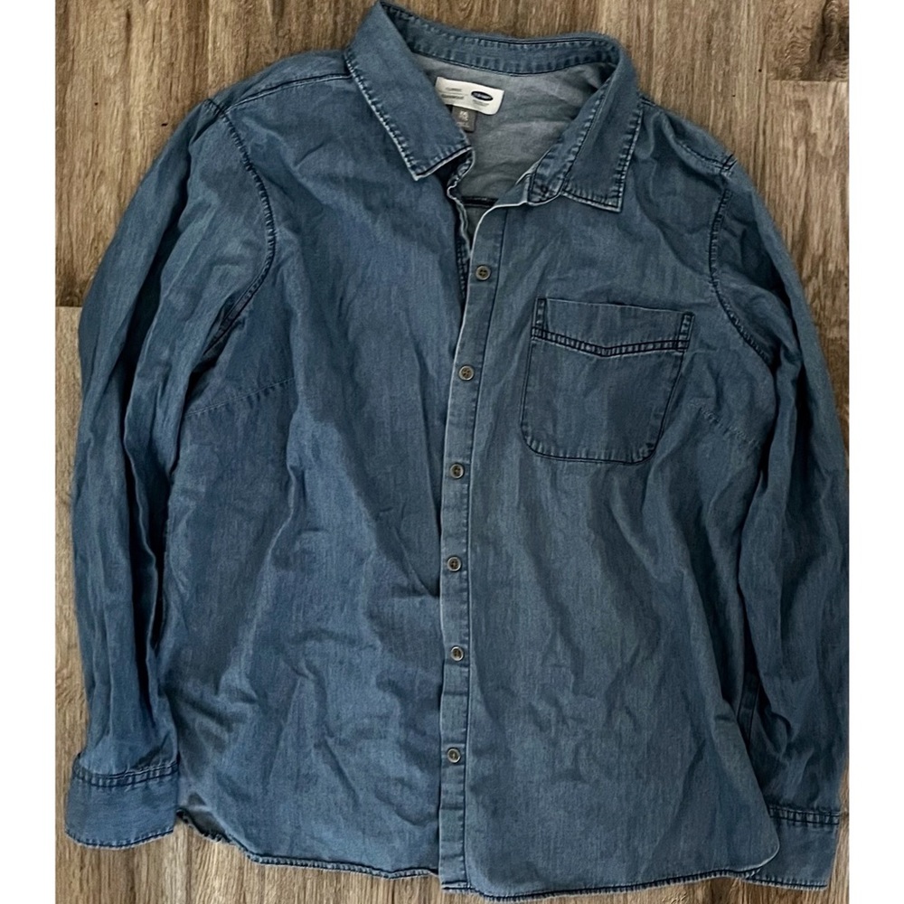 Woman’s shirt